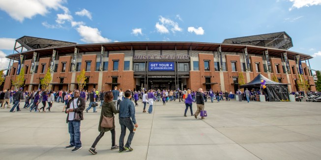 Washington: University of Washington Husky Stadium — LEED Silver NC 2009
