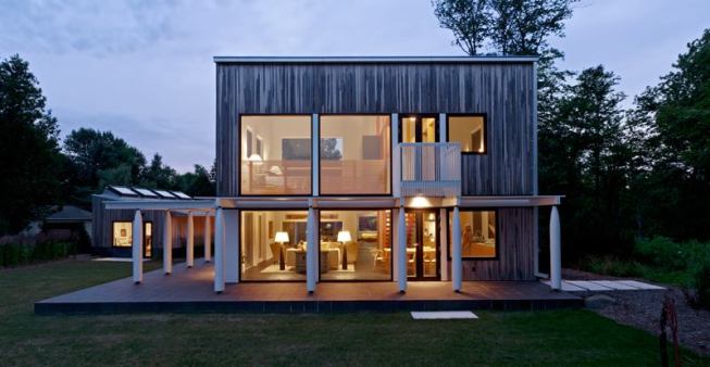 The Brogan Residence in Sturgeon Bay, Wis., was completed in 2011.
