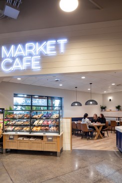 Metropolitan Market - Gig Harbor