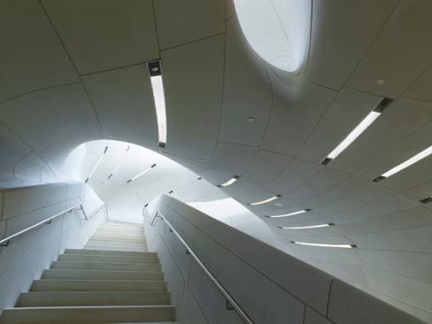 View+up+the+main+staircase+from+the+first+floor.