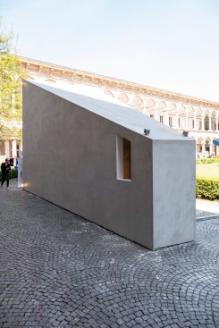 HUMAN PROPORTIONS installation designed by MASSIMO IOSA GHINI