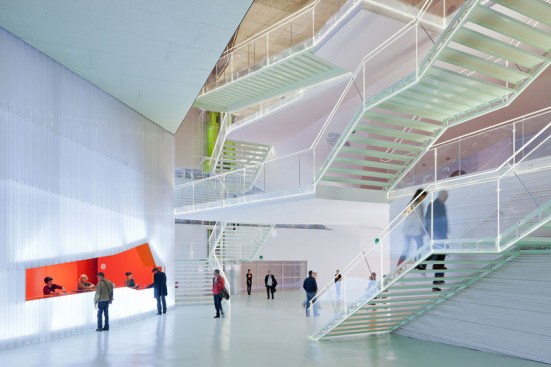 El+%27B%27+Cartagena%2c+Auditorium+and+Congress+Centre%2c+Murcia%2c+Spain+by+SelgasCano