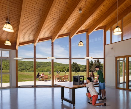 Indian+Mountain+Student+Arts+%26+Innovation+Center%2c+Flansburgh+Architects%2c+Lakeville%2c+Conn.