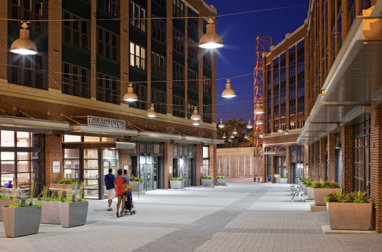 Arts+Walk+at+Brookland+Works%2c+Maurice+Walters+Architect%2c+Inc.+with+KTGY%2c+Washington%2c+D.C.