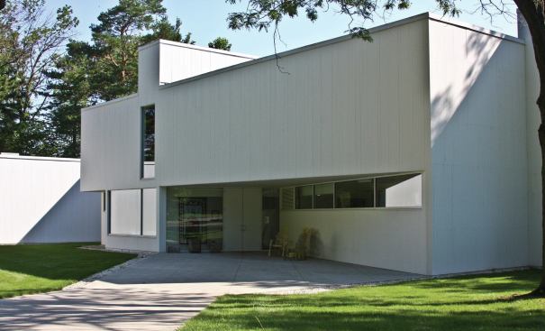 Exterior%2c+showing+main+entrance.