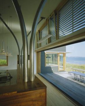 Residence on a Peninsula