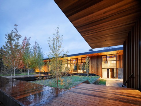 Riverbend (CLB Architects)