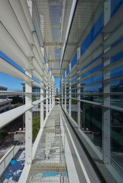 Horizontal+fins+provide+shade+and+daylighting.
