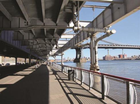 East+River+waterfront%2c+current+conditions.