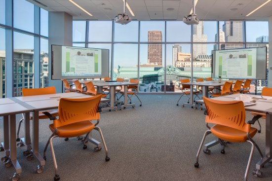 Roosevelt University Academic, Student Life and Residence Center 10th Floor Learning Center