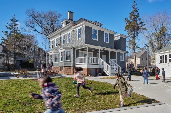 Gray House
Robert Benson
