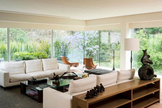 Lomas Altas - Taller G / Luz de Arquitectura