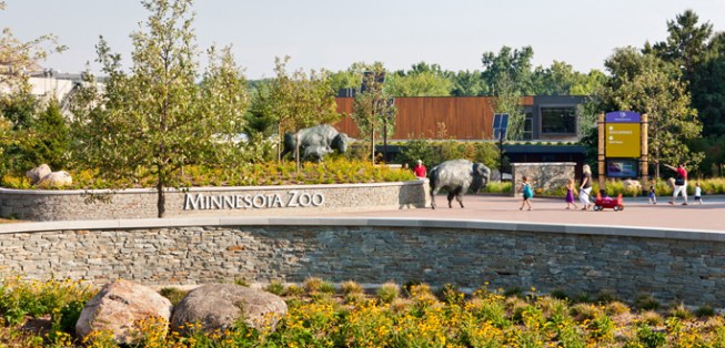 Entry approach from parking