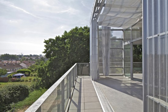 53 units, low-rise apartments, social housing in Saint-Nazaire, France (2011)
