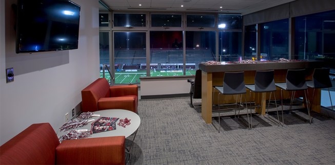 University+of+Massachusetts%e2%80%93Amherst+McGuirk+Alumni+Stadium%2c+HOK%2c+Amherst