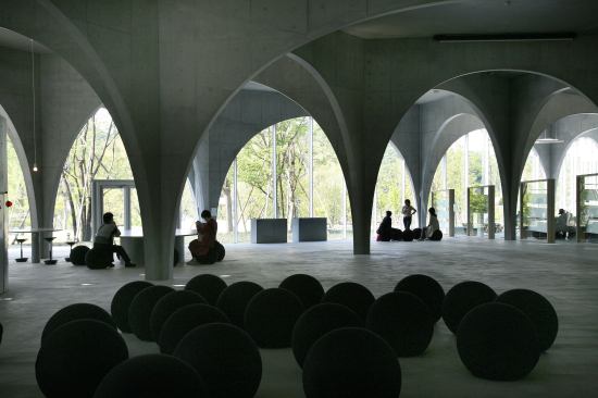 Tama Art University Library, Hachioji-shi, Tokyo, Japan, 2007.