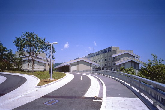Hotel approach, Mielparque Nikko Kirifuri Resort.