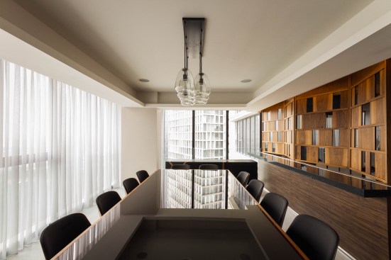 Apartment ZE by Kababie Arquitectos