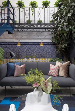 HotelPug Seal - German Velasco Arquitectos