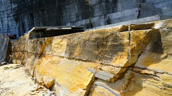 Chetian Village's pit
