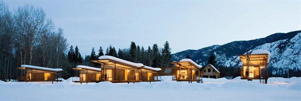 Guests head to the barn for showers.