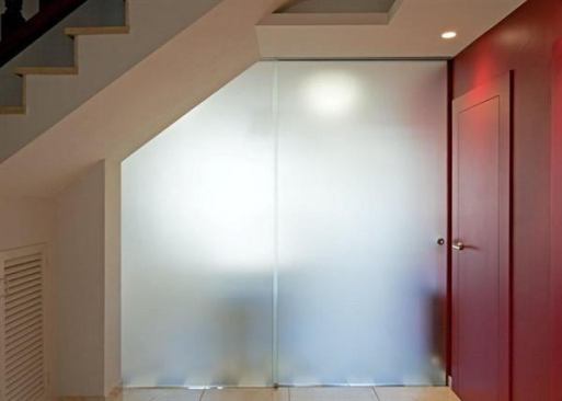 EXTENDO creates added depth and dimension while showcasing a room’s natural light.