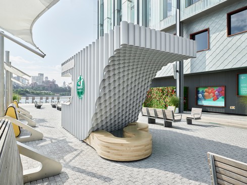 "Under" kiosk