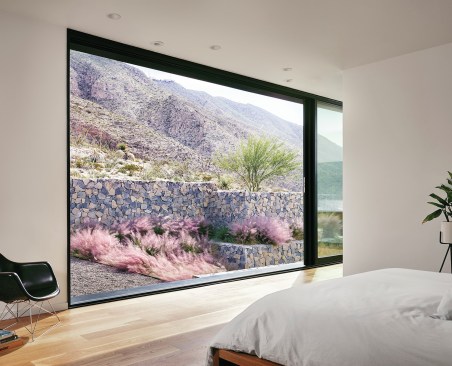 Franklin Mountain House by Hazelbaker Rush in El Paso. Photo: Casey Dunn