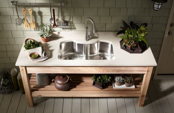 Kohler’s 9-inch deep Octave Sink is available in double-equal, large, or medium sizes and features a curved back wall. Kohler, www.us.kohler.com; 800.456.4537.