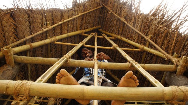 Vivienda resistente a inundaciones y Centro Comunitario y Educativo - Juan Carlos Loyo Arquitectura