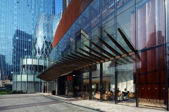 Evergrande Huazhi Plaza, Chengdu, China, by Aedas - Entrance of The St. Regis Chengdu