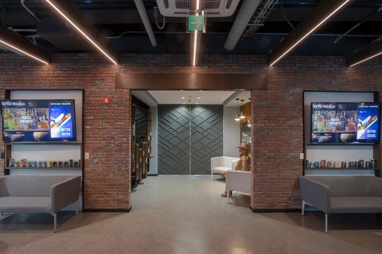 Brown Forman - Eskema Arquitectos