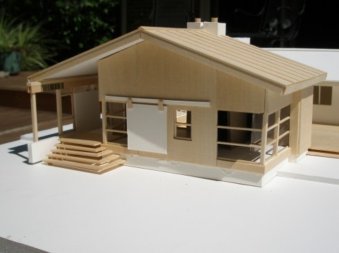 GriD Courtyard House_model photograph
