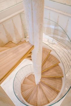 Staircase adorned with designer's lacework