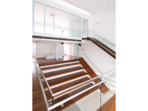 SEATING STRUCTURE AND BEDROOMS