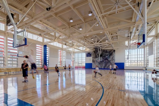 Nueva Upper School, by Leddy Maytum Stacy Architects - Auditorium.