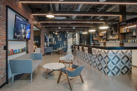 Brown Forman - Eskema Arquitectos