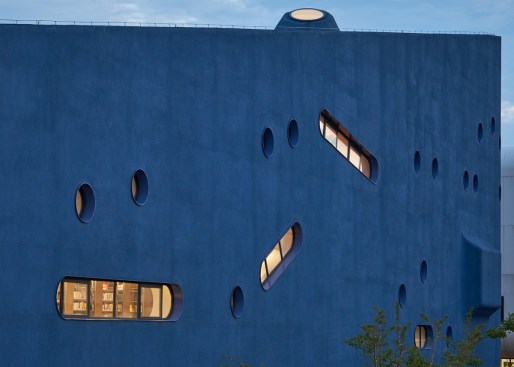Bibliotheater north side