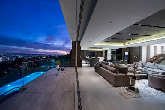 Kitchen island counter and breakfast bar in modern luxury home.
