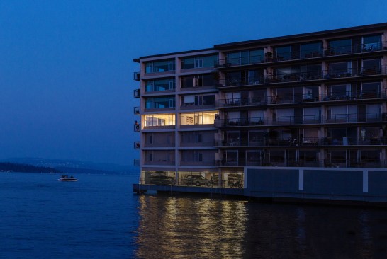 Lakeside West
