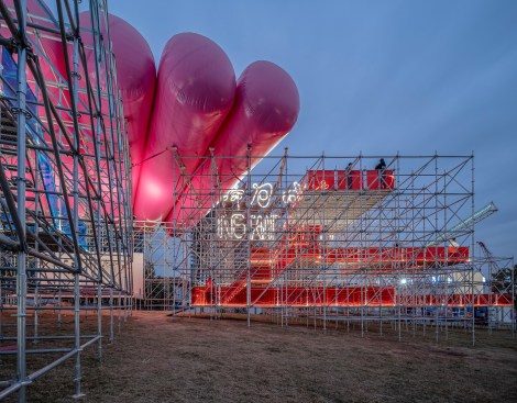15_Qianhai Floating City_look at the observation platform from the theater