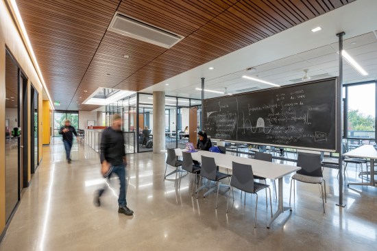 Effective design concepts for state-of-the-art learning environments and classrooms highlight flexibility and interactivity, and the building includes a variety of differently sized meeting zones for student-focused work sessions and tutoring.  Features also include one 100-seat, two 70-seat, one 40-seat, and two 30-seat classrooms; one 24-seat seminar room; two 24-seat tutoring spaces; large and small meeting rooms, kitchenettes on all floors as a workplace amenity, a ground floor café and coffee bar, and offices for the College of Arts and Sciences, the Division of Equity and Inclusion, the University Career Center, and the Center for Academic and Career Advising. UO Tykeson Hall, OFFICE 52 Architecture, Design Architect.