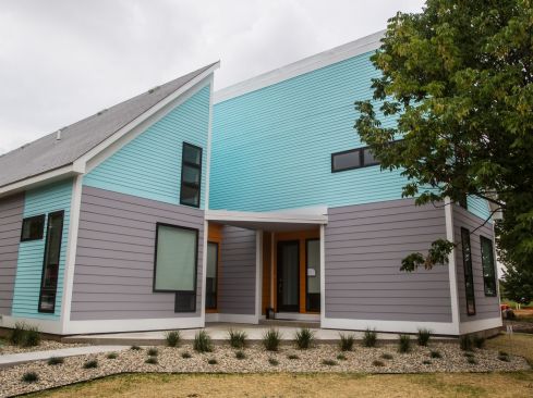 IndyMod+One%2c+Indianapolis%2c+Indiana+by+Axis+Architecture