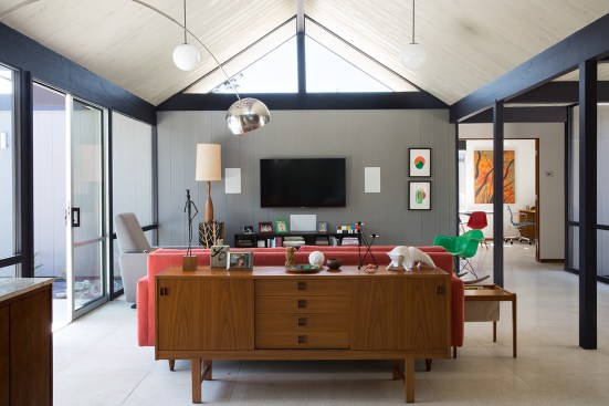 Renewed Classic Eichler by Klopf Architecture