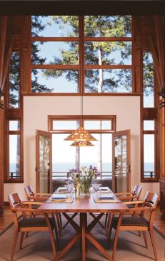 The dining area.
