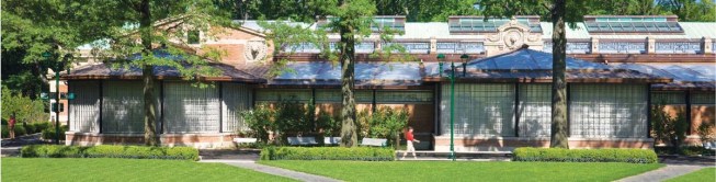 In other areas, such as the building's east fa?ade, a restructuring occurred, albeit one that recalls the original construction.