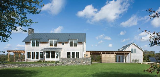 CUSTOM HOME  2009 CHDA  Born House, Little Compton, R.I.  Grand Award: Custom Home / Less Than 3,000 Square Feet 