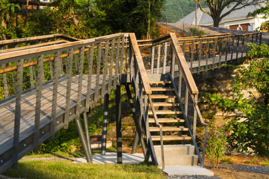 Smith+Creek+Pedestrian+Bridge