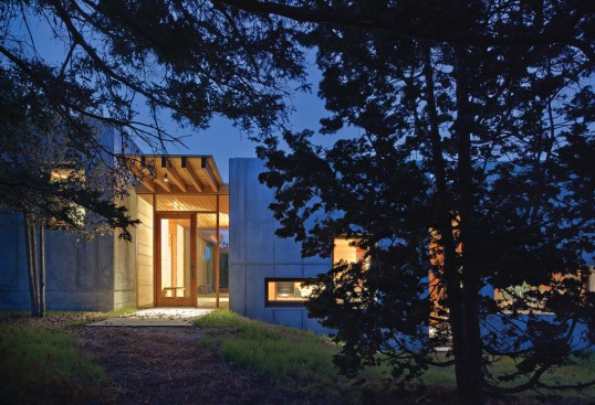 East+House%2c+Peter+Rose+%2b+Partners%2c+Chilmark%2c+Mass.