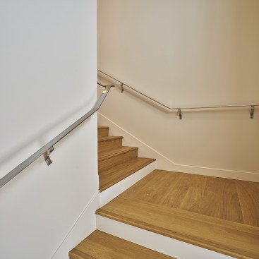 Secondary staircase